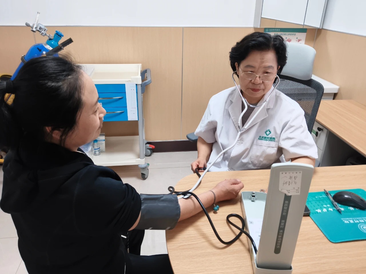 【夜诊】CT DR 核磁 检验等全面启动 健康服务“不打烊”